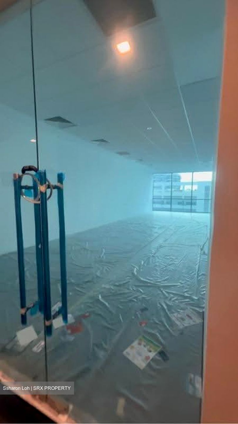 Vision Exchange (D22), Office #613702381